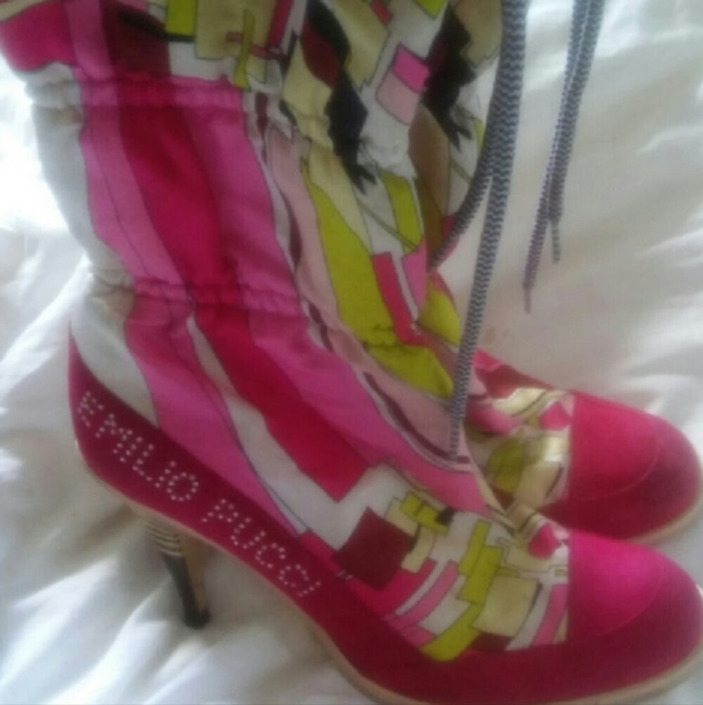 😍Emilio Pucci booties! 😍🔥🎉